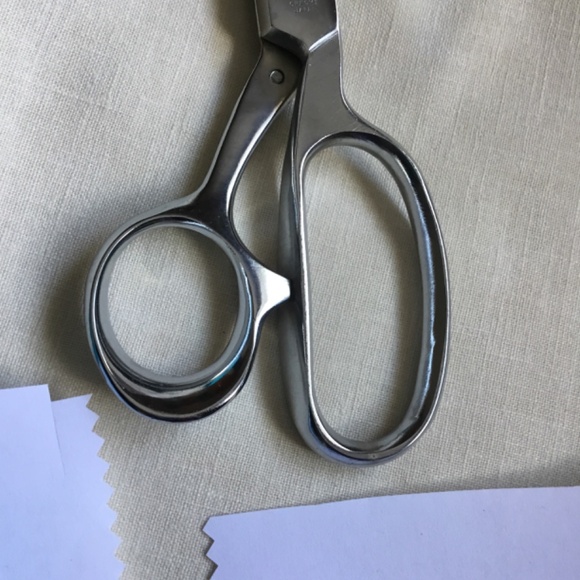 Nearly New Pinking Shears - Picture 6 of 6